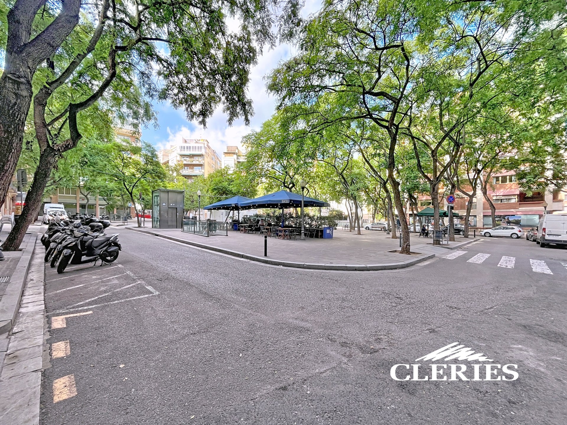 /RealEstateImages/6785/Piso_Alquiler_Barcelona_Tres Torres_Barcelona_Cleries_38.jpg